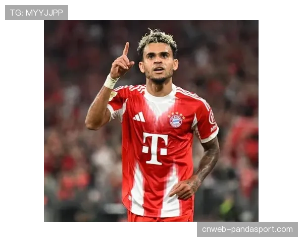 迪亚斯国家队疲劳未减 德甲赛场依旧积极表现