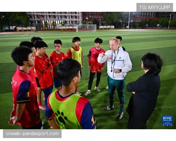 -青年队教练培养路径改革引争议,意甲主席呼吁分离青训与一线队目标- -青年队教练培养路径改革引争议,意甲主席呼吁分离青训与一线队目标-